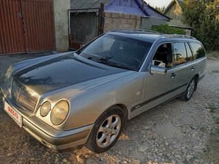 1999 Mercedes-Benz E-Класс 290 II (W210, S210), серый, 700000 рублей, вид 1