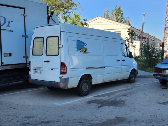 1998 Mercedes-Benz Sprinter, белый, 1200000 рублей