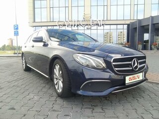2019 Mercedes-Benz E-Класс 200 d V (W213, S213, C238), синий, 2538654 рублей, вид 4