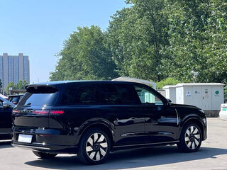 2026 Voyah Taishan X8, чёрный, 7450000 рублей, вид 4
