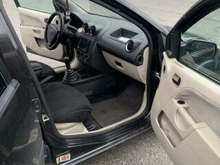 2005 Ford Fiesta Mk5, чёрный, 380000 рублей, вид 3