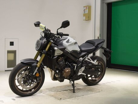 2024 Honda CB 650R, серый, 1199000 рублей, вид 4