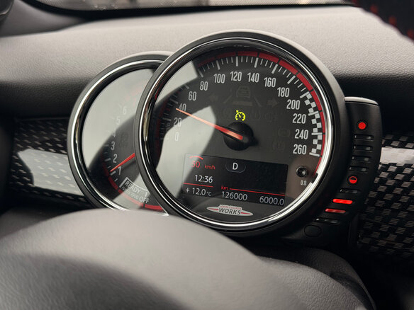 2016 Mini Hatch JCW III (F55/F56), чёрный, 2100000 рублей - вид 7