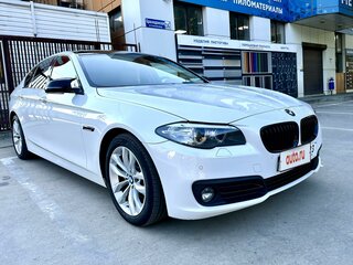 2016 BMW 5 серии 520i VI (F10/F11/F07) Рестайлинг, белый, 2300000 рублей, вид 1
