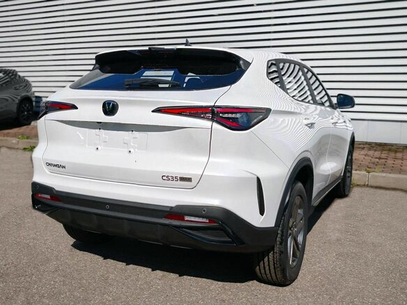 2026 Changan CS35 Max, белый - вид 3