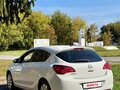 2011 Opel Astra J, белый, 550000 рублей - вид 2