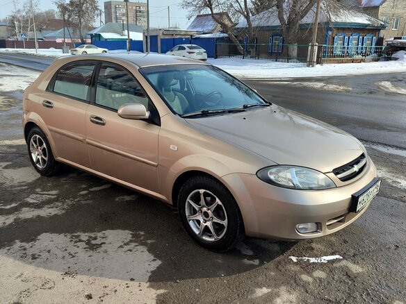 2008 Chevrolet Lacetti I, бежевый, 450000 рублей - вид 5