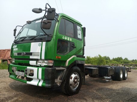 1998 Nissan Diesel, зелёный, 1950000 рублей, вид 5