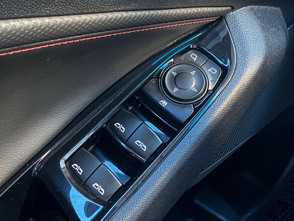 2019 Chevrolet Orlando II, серый, 1800000 рублей - вид 23