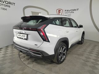2026 Geely Atlas II, белый, 4114990 рублей, вид 2