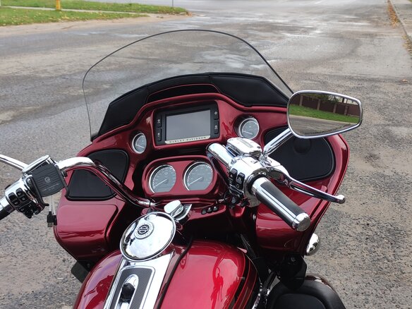 2015 Harley-Davidson CVO Road Glide, красный, 1690000 рублей - вид 21