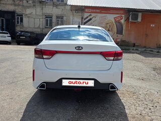 2021 Kia Rio IV Рестайлинг, белый, 1190000 рублей, вид 4