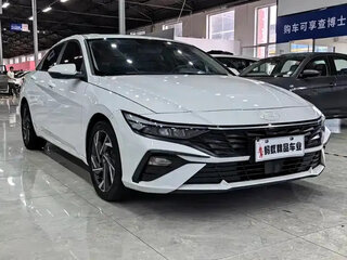 2023 Hyundai Elantra VII (CN7) Рестайлинг, белый, 1440000 рублей, вид 3