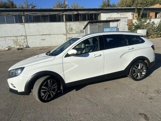 2017 Lada (ВАЗ) Vesta SW Cross I, белый, 990000 рублей, вид 4