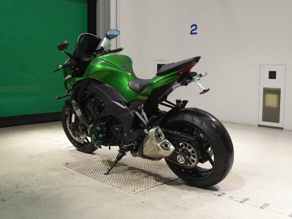 2019 Kawasaki Z 1000SX, зелёный, 1100000 рублей - вид 5
