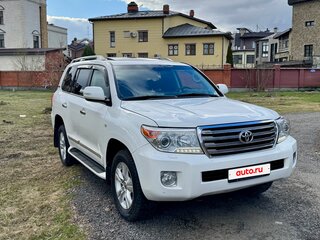 2011 Toyota Land Cruiser 200 Series, белый, 3500000 рублей, вид 2