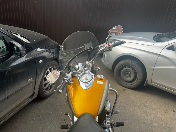 1999 Yamaha XVS1100, золотистый, 415000 рублей - вид 5
