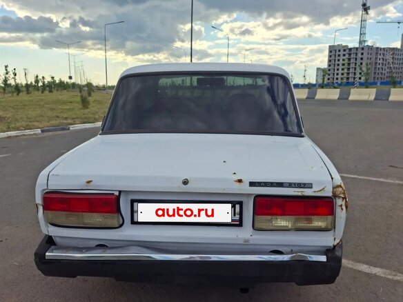 2008 Lada (ВАЗ) 2107, белый - вид 4
