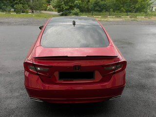 2017 Honda Accord X, красный, 1899000 рублей, вид 4