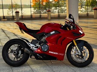 2020 Ducati Panigale V4, красный, 1900000 рублей, вид 5