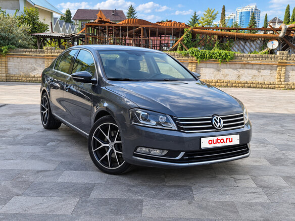 2012 Volkswagen Passat B7, серый, 1099000 рублей - вид 2
