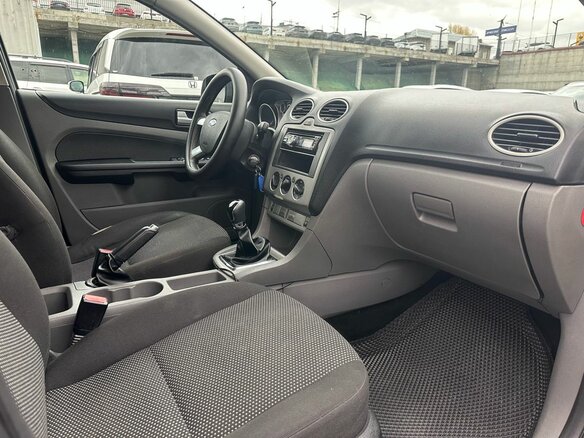 2009 Ford Focus II Рестайлинг, чёрный, 459000 рублей - вид 19