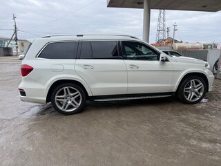2013 Mercedes-Benz GL-Класс 500 II (X166), белый, 1990000 рублей, вид 2