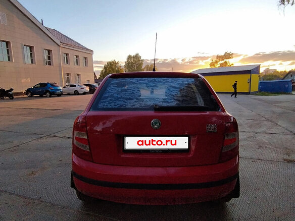 2005 Skoda Fabia I Рестайлинг, красный, 235000 рублей - вид 1