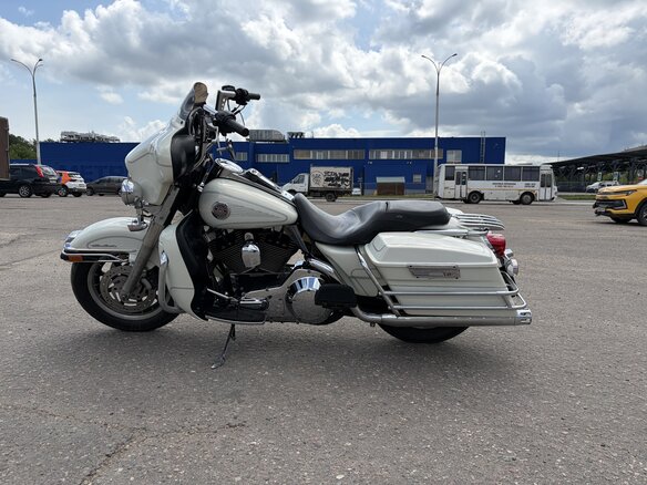 2002 Harley-Davidson Electra Glide, белый, 680000 рублей - вид 8