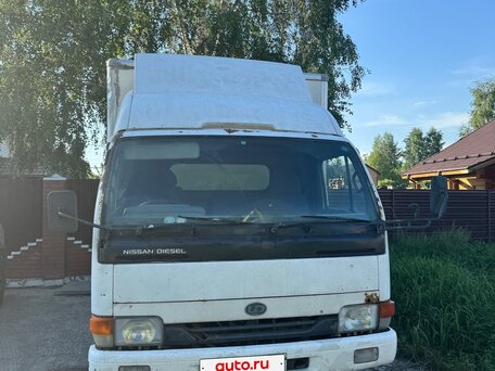 1995 Nissan Atlas, белый, 525000 рублей, вид 1