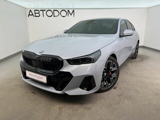 2025 BMW 5 серии 530i xDrive VIII (G60/G61/G68), серый, 9300000 рублей, вид 1