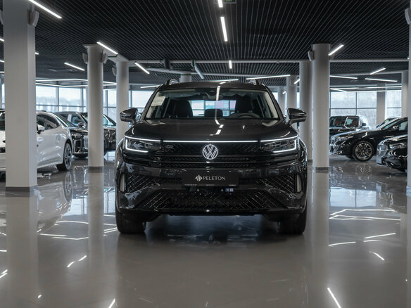 2026 Volkswagen Tavendor I, чёрный - вид 2