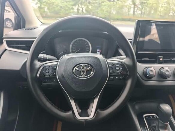2023 Toyota Corolla XII (E210), чёрный, 1150000 рублей - вид 7