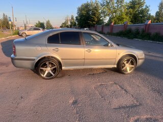 2003 Skoda Octavia I (A4) Рестайлинг, серый, 455000 рублей, вид 4