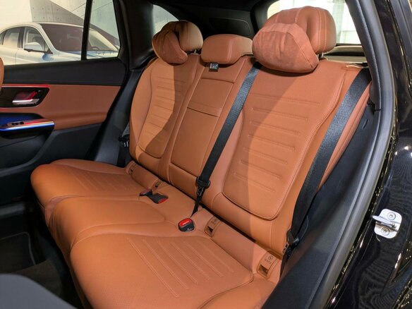 2025 Mercedes-Benz GLC 300 L II (X254), чёрный - вид 7
