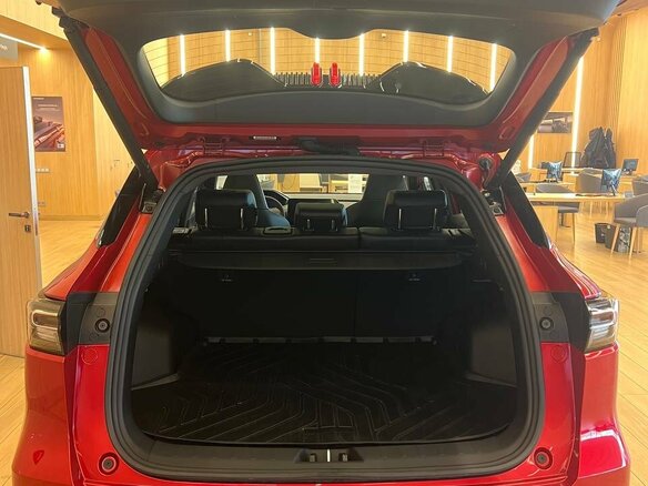 2026 Changan UNI-S I, красный, 3229900 рублей - вид 14