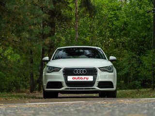2013 Audi A1 I (8X), белый, 900000 рублей, вид 2