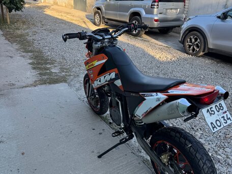 2005 KTM 640 LC4 Supermoto, оранжевый, 400000 рублей, вид 4