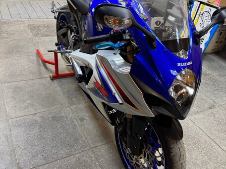 2008 Suzuki GSX-R 1000, синий, 1100000 рублей, вид 3