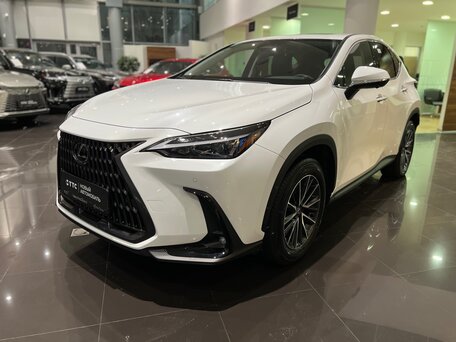 Lexus NX II