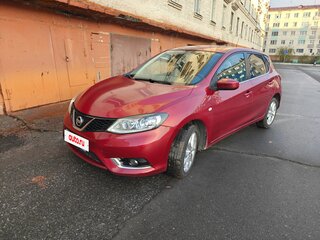 2015 Nissan Tiida II, красный, 1450000 рублей, вид 1