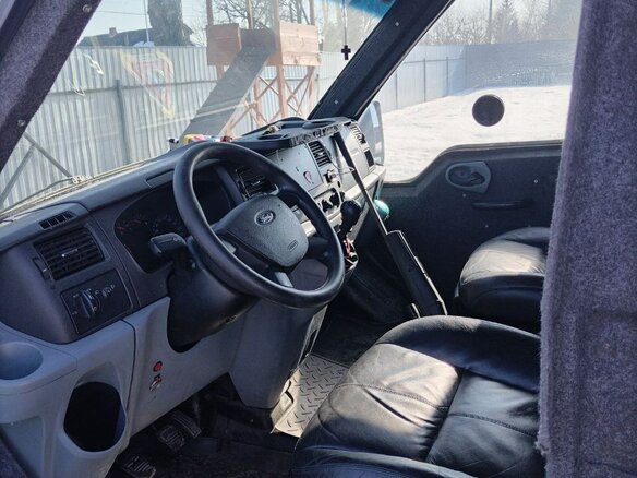 2013 Ford Transit, бежевый, 810000 рублей - вид 4