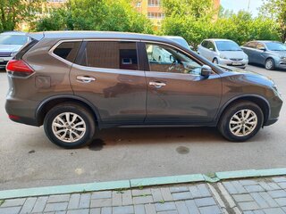 2020 Nissan X-Trail III Рестайлинг, коричневый, 2450000 рублей, вид 4