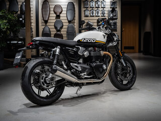 2026 Triumph Speed Twin, белый, 2170000 рублей, вид 3