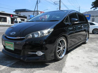 2012 Toyota Wish II Рестайлинг, чёрный, 1000000 рублей, вид 1