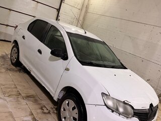 2017 Renault Logan II, белый, 250000 рублей, вид 1