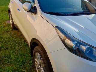 2016 Kia Sportage IV, белый, 1850000 рублей, вид 3