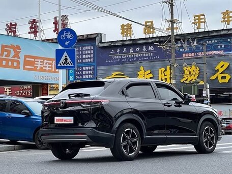 2023 Honda Vezel II, чёрный, 2330000 рублей, вид 3