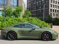 2017 Porsche 911 Carrera 4 GTS VII (991) Рестайлинг, зелёный - вид 4