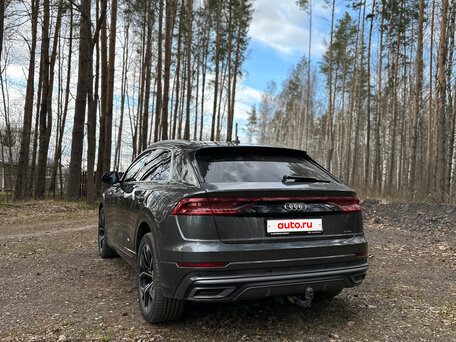 2019 Audi Q8 50 TDI I (4M), серый, 5550000 рублей, вид 5